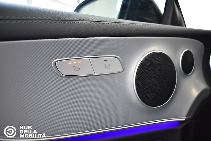 MERCEDES-BENZ E 220 d AMG-Line